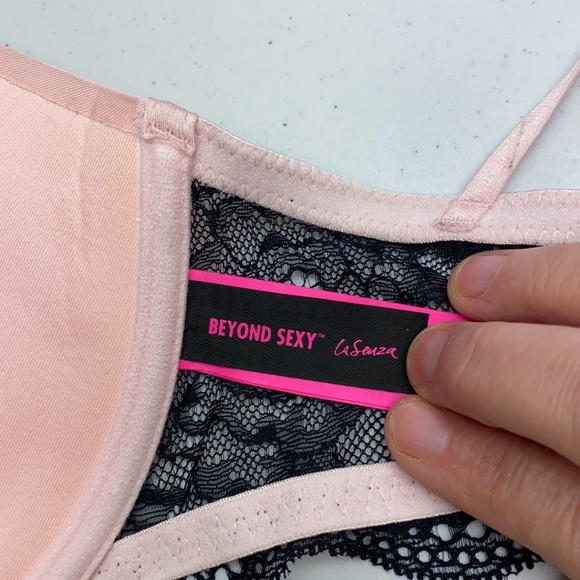 LS PNK/BLK Front Closing Pushup, 32C Beyond Sexy Bra - Picture 5 of 5
